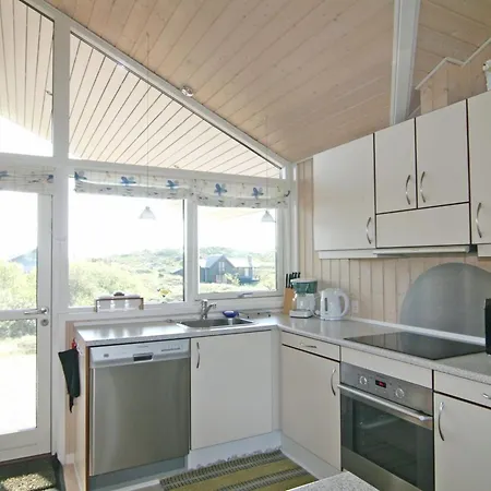 Fransiske - 800m From The Sea By Interhome Feriehus *